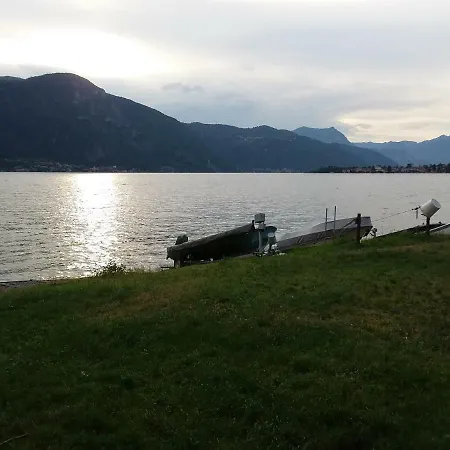 Il Rifugio Del Viandante Lake *